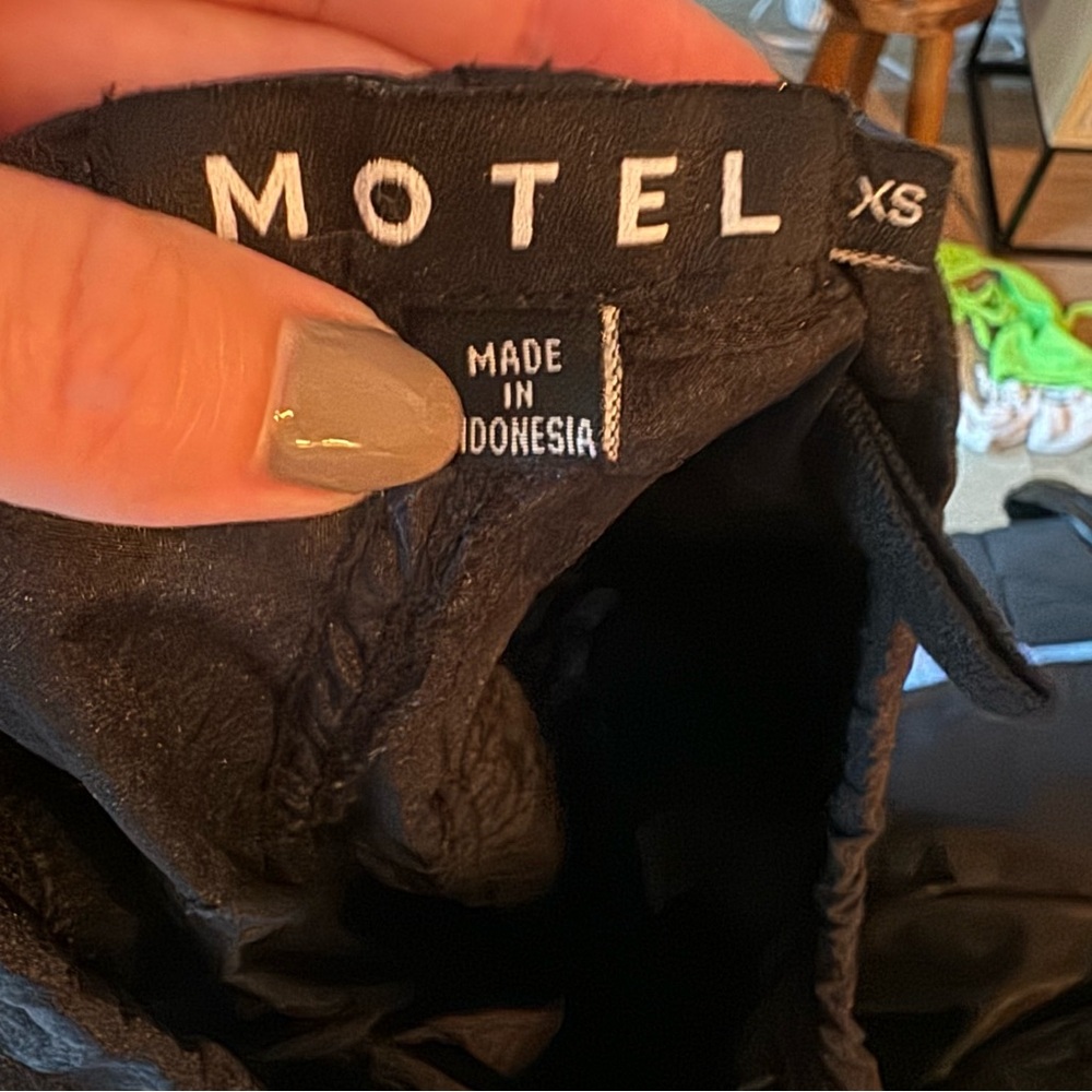 Motel Rocks Parachute Pants - Picture 3 of 3
